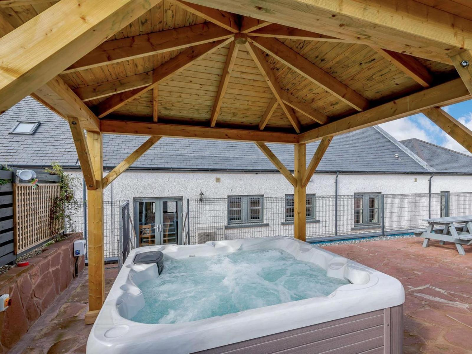 Westertonhill Holiday Lodges Balloch Eksteriør billede